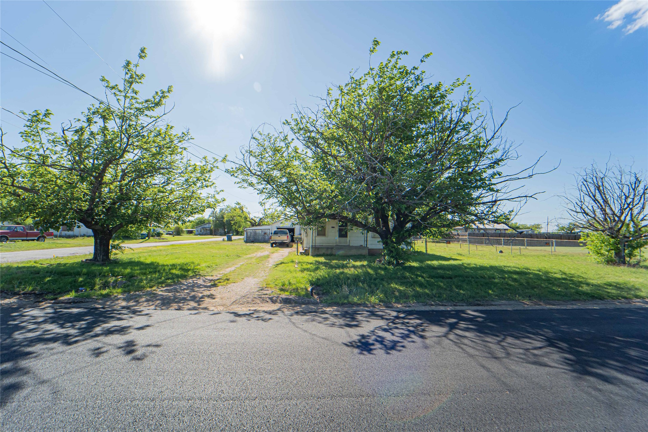 701 N Shelton Street Breckenridge TX 76424