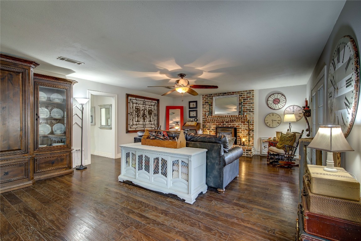 8943 State Highway 19 S Brashear TX 75420