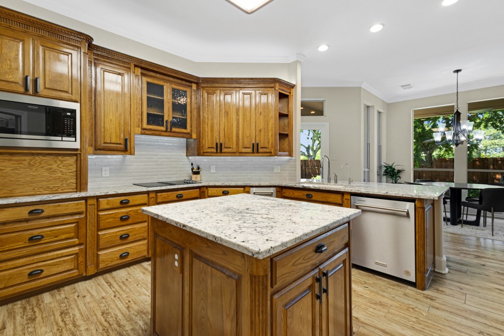 901 Canterbury Lane Keller TX 76248