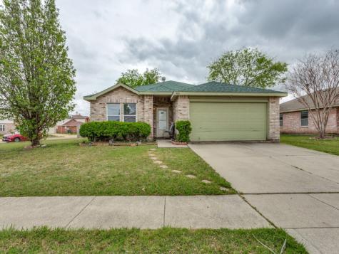 900 Kendall Drive Arlington TX 76001