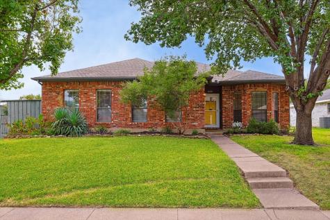 2601 Stillwater Drive Mesquite TX 75181