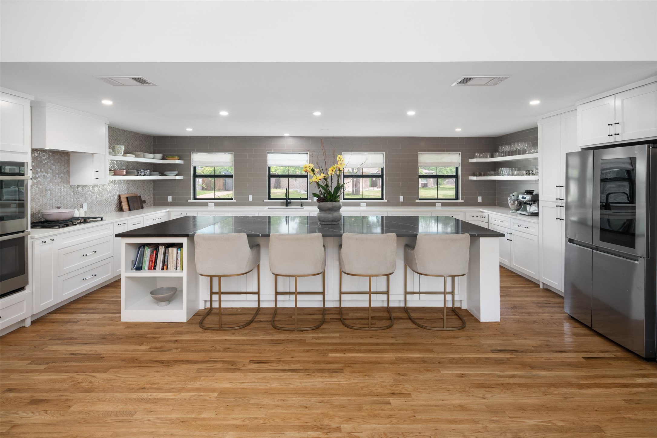 3426 Saint Cloud Circle Dallas TX 75229