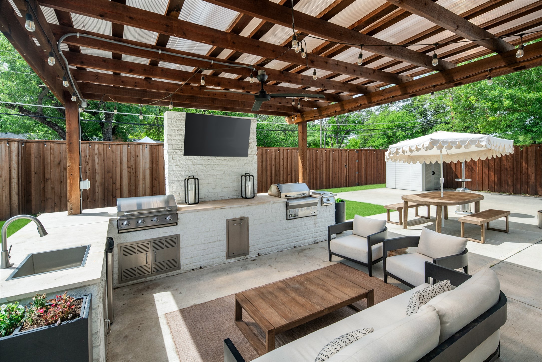 3426 Saint Cloud Circle Dallas TX 75229