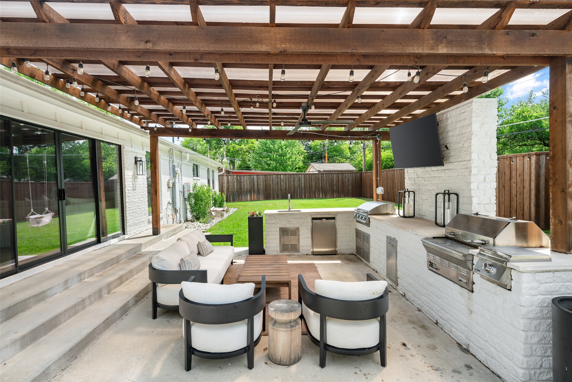 3426 Saint Cloud Circle Dallas TX 75229