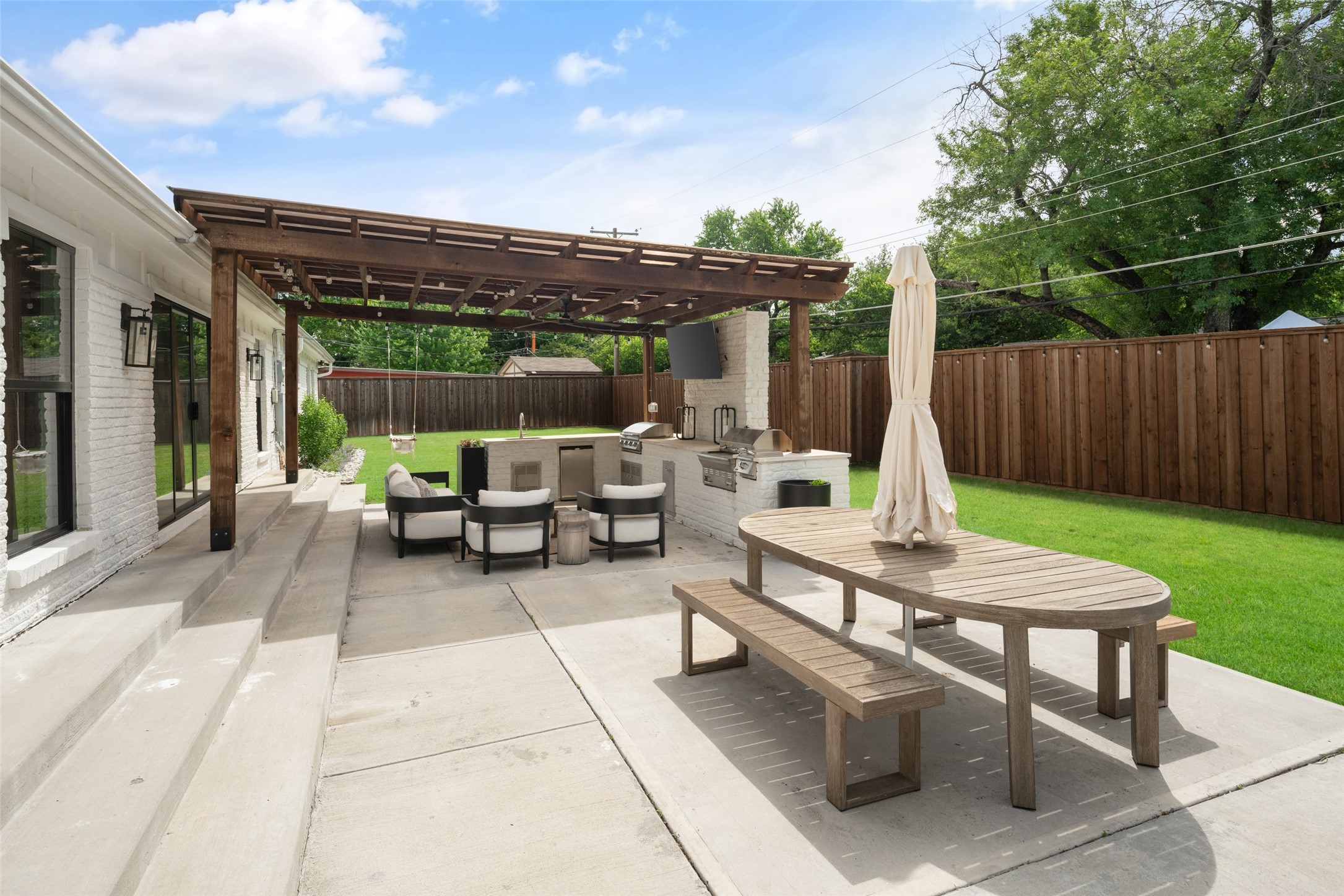 3426 Saint Cloud Circle Dallas TX 75229