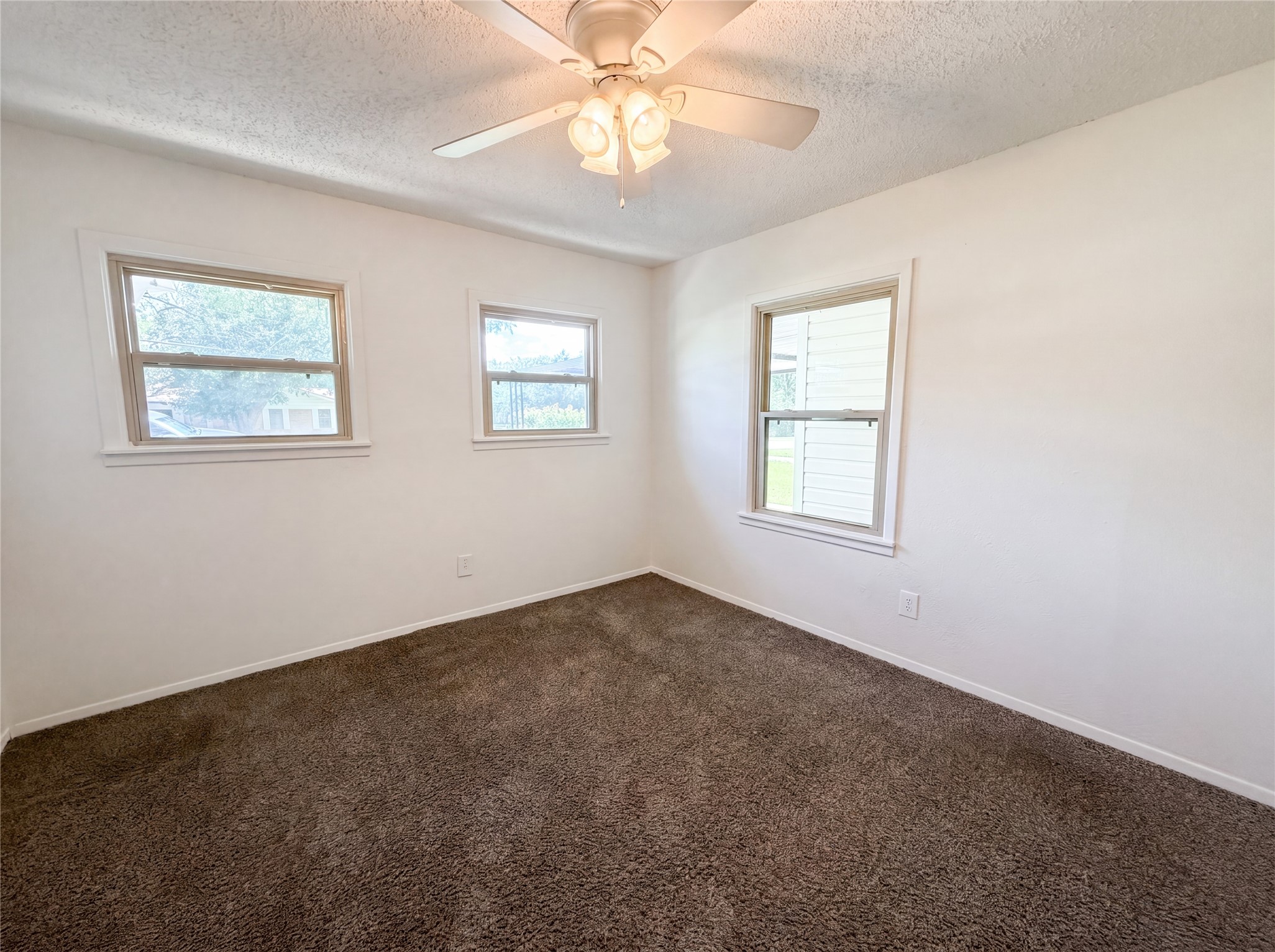 402 Childers Avenue Benbrook TX 76126