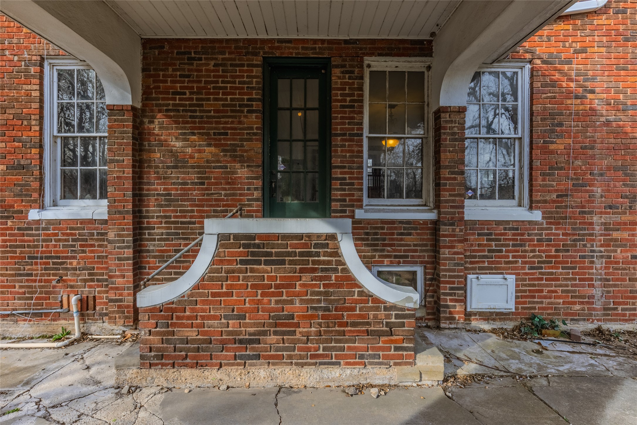 2203 Walworth Street Greenville TX 75401
