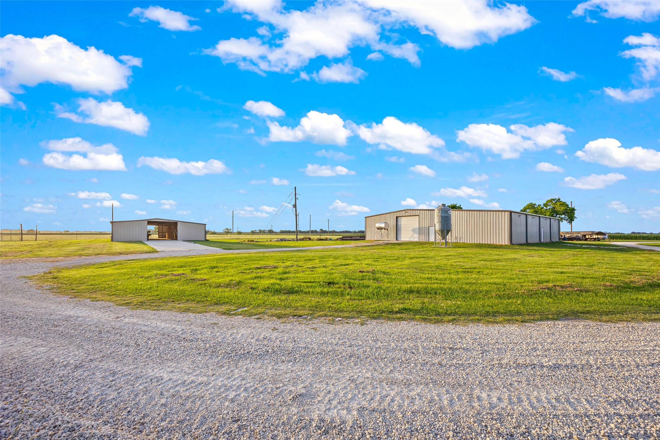 5523 Ehrman Lake Lane Wallis TX 77485
