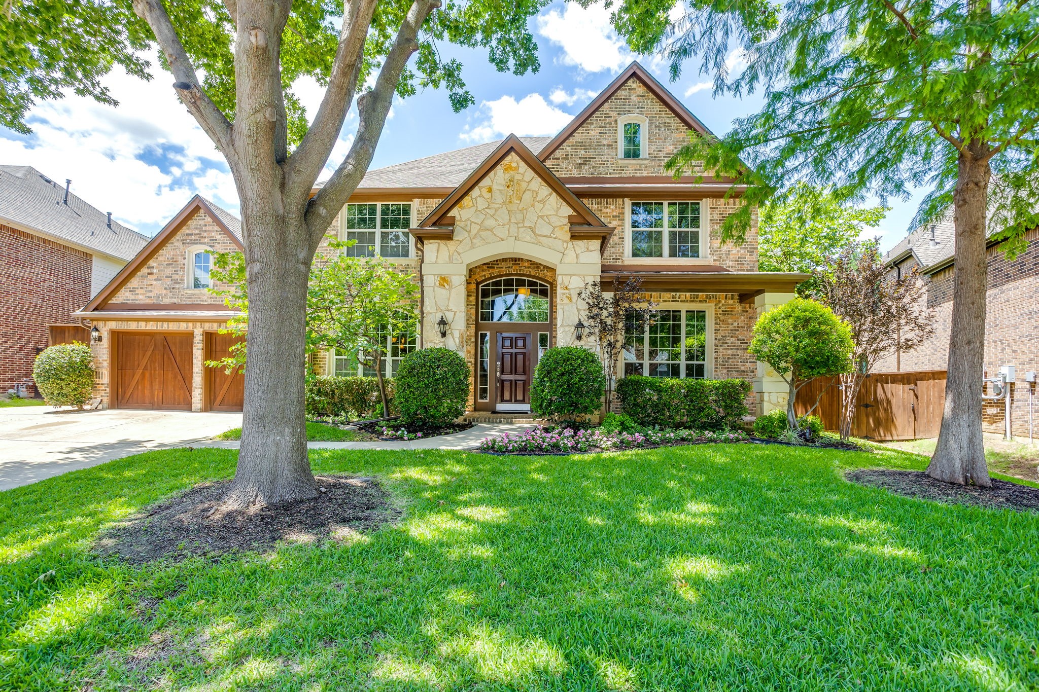 2620 Waters Edge Drive Grand Prairie TX 75054