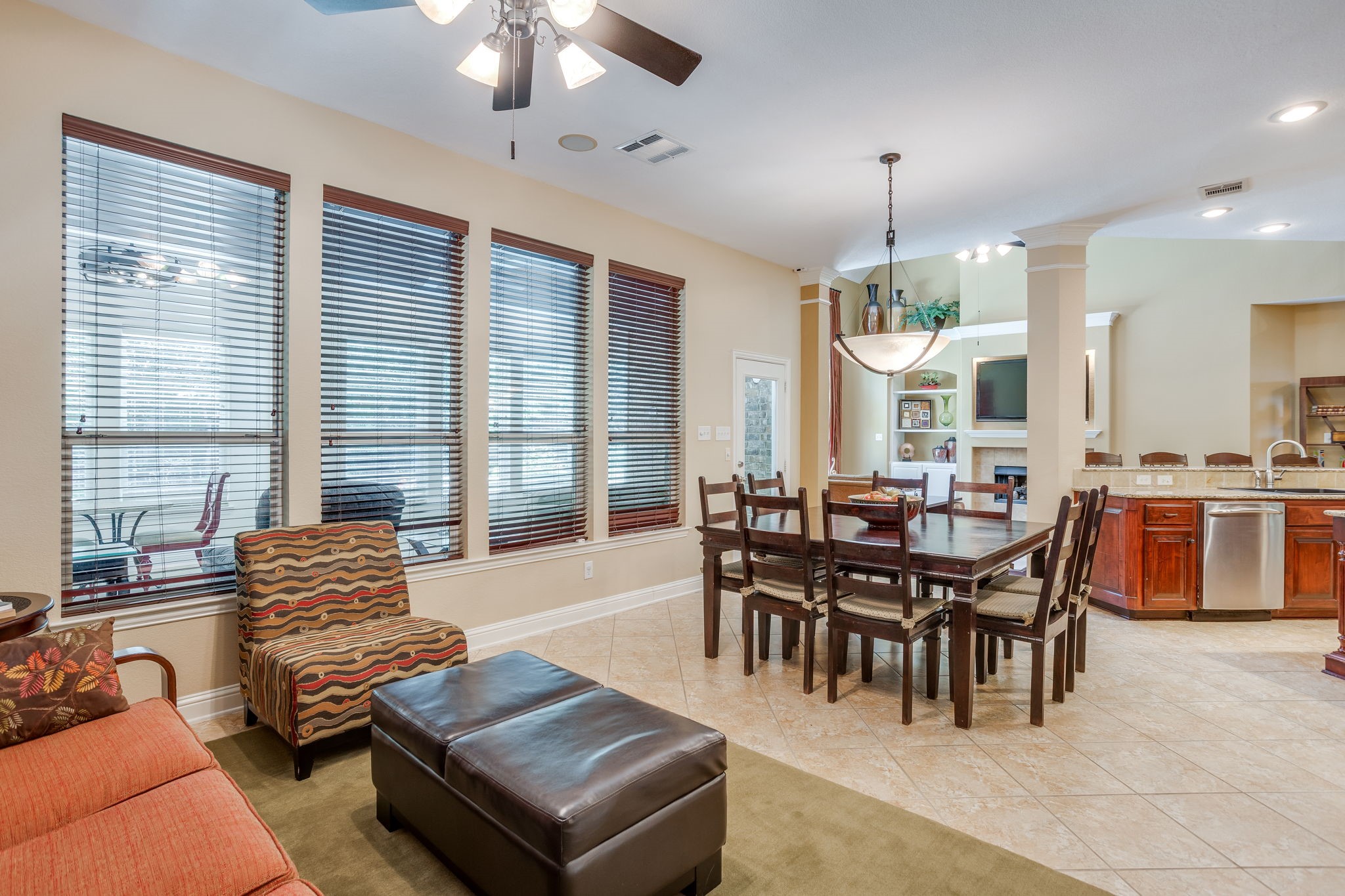 2620 Waters Edge Drive Grand Prairie TX 75054