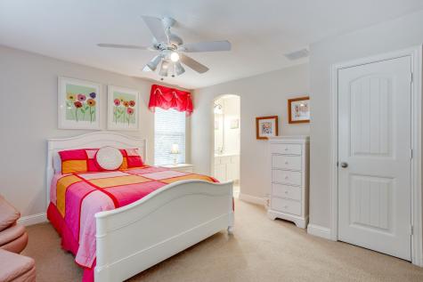 2620 Waters Edge Drive Grand Prairie TX 75054