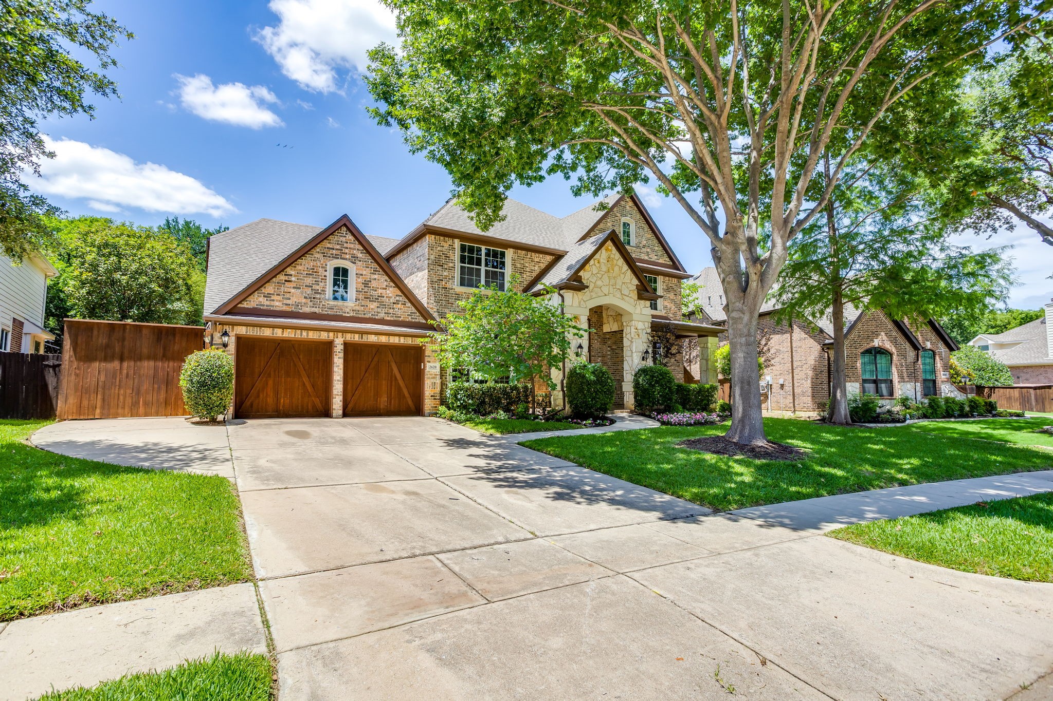 2620 Waters Edge Drive Grand Prairie TX 75054