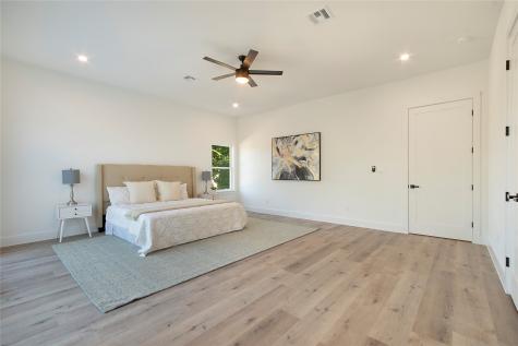 2005 Hearne Avenue Dallas TX 75212