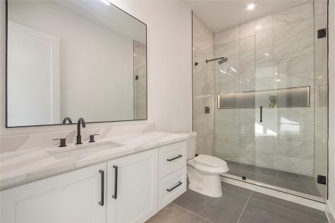 2005 Hearne Avenue Dallas TX 75212