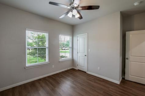 370 S Pecan Street Milford TX 76670