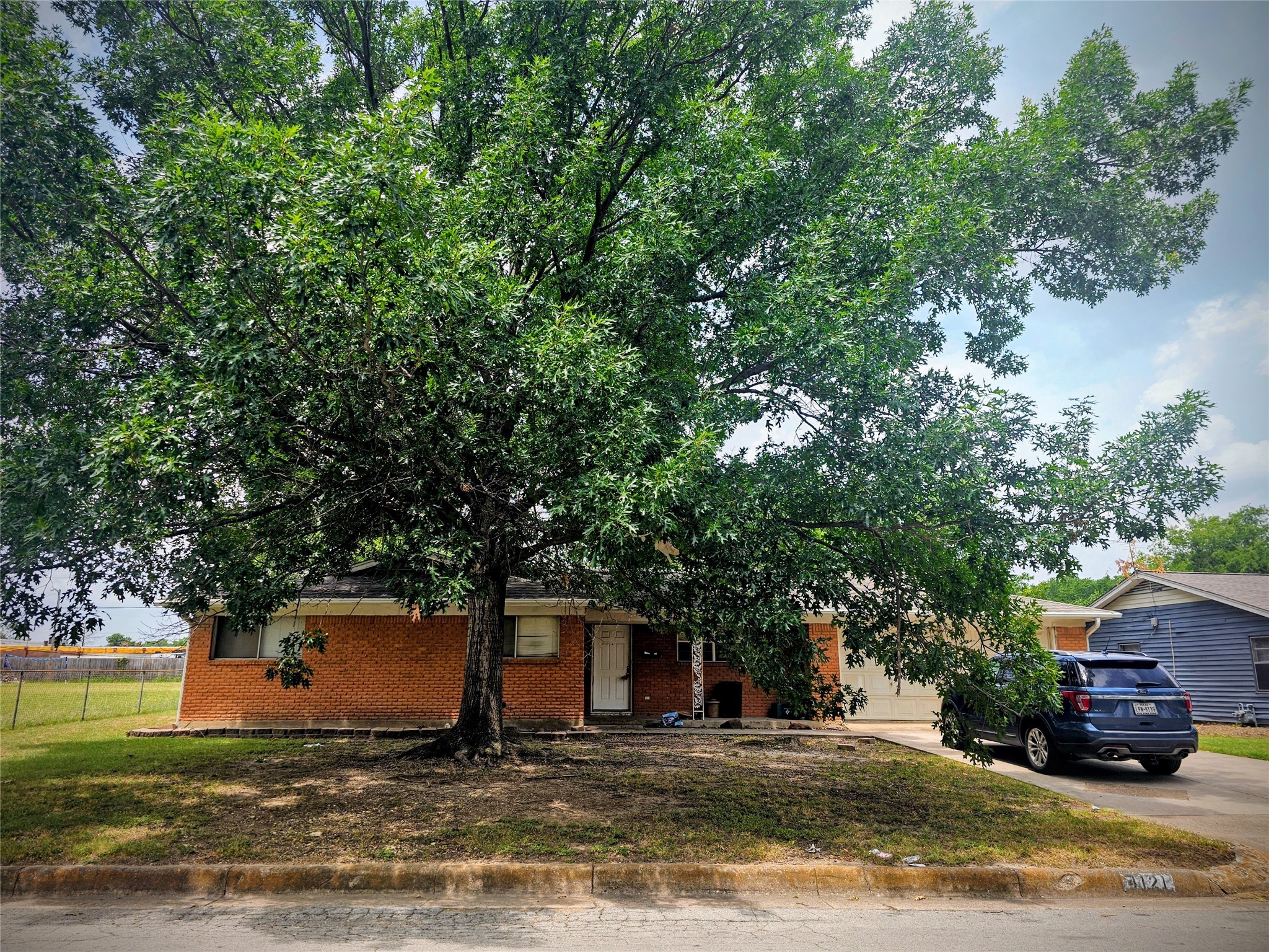 4121 Doeline Street Haltom City TX 76117