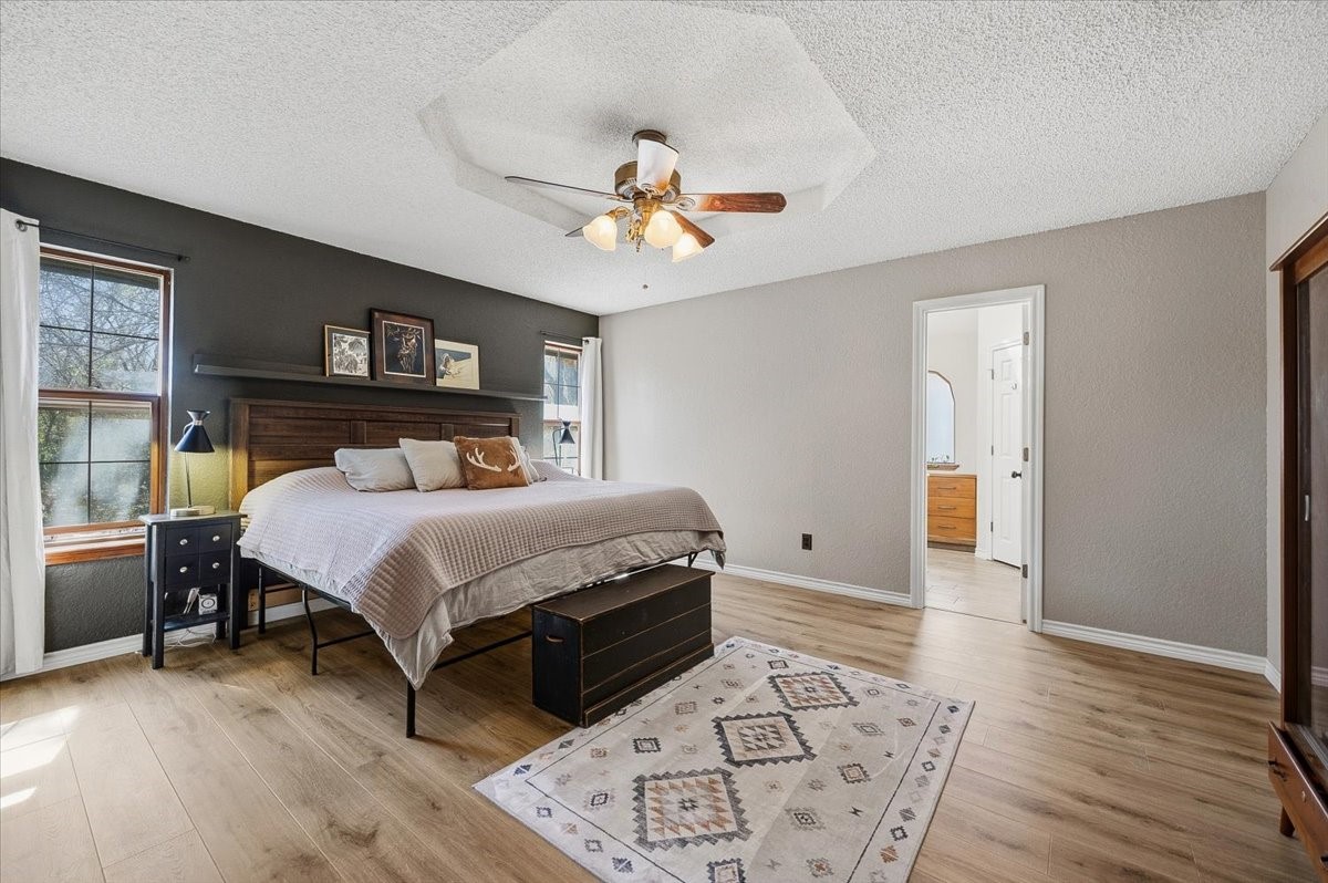 2004 W Spanish Trail Drive Granbury TX 76048