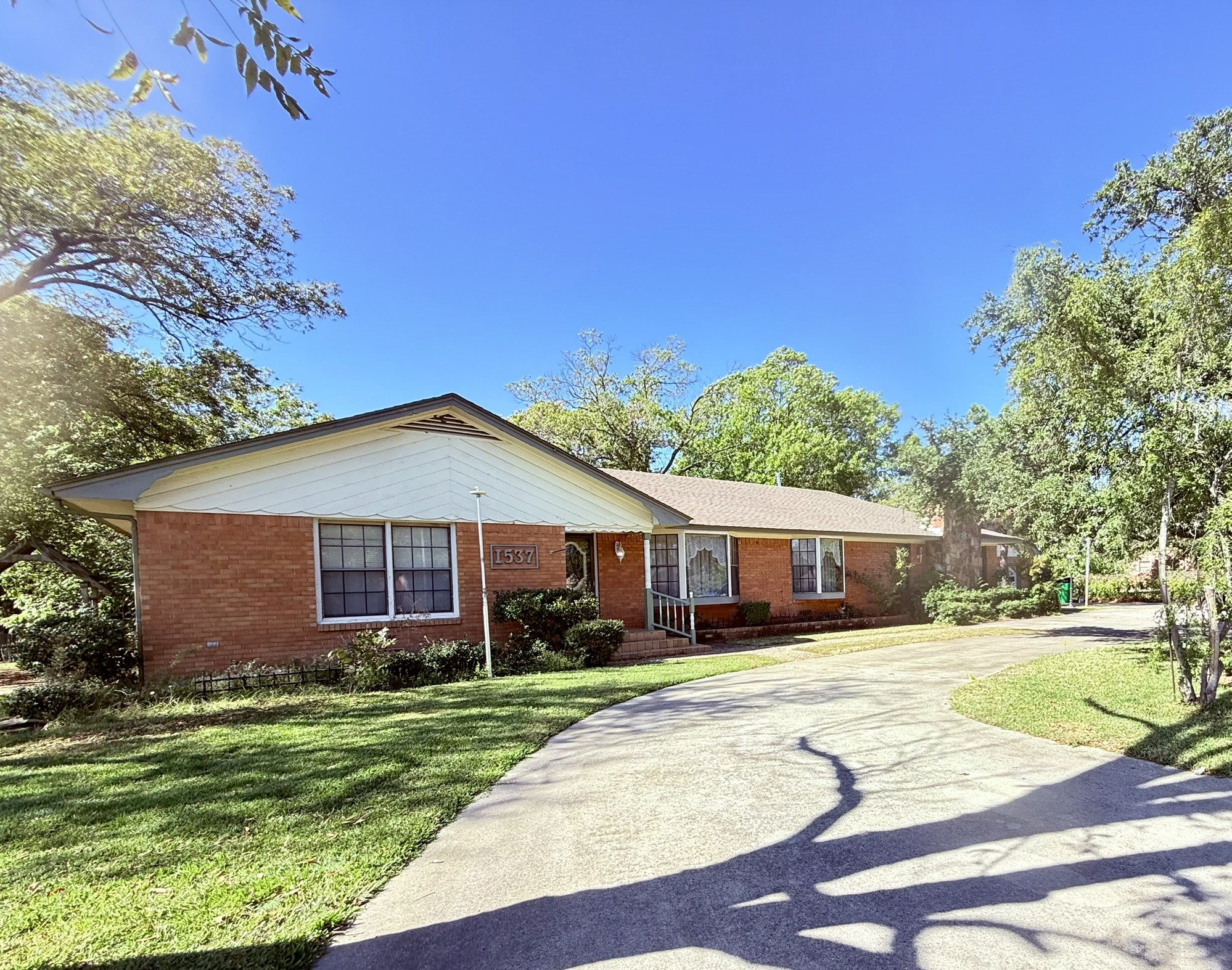 1537 Burns City Road Gainesville TX 76240
