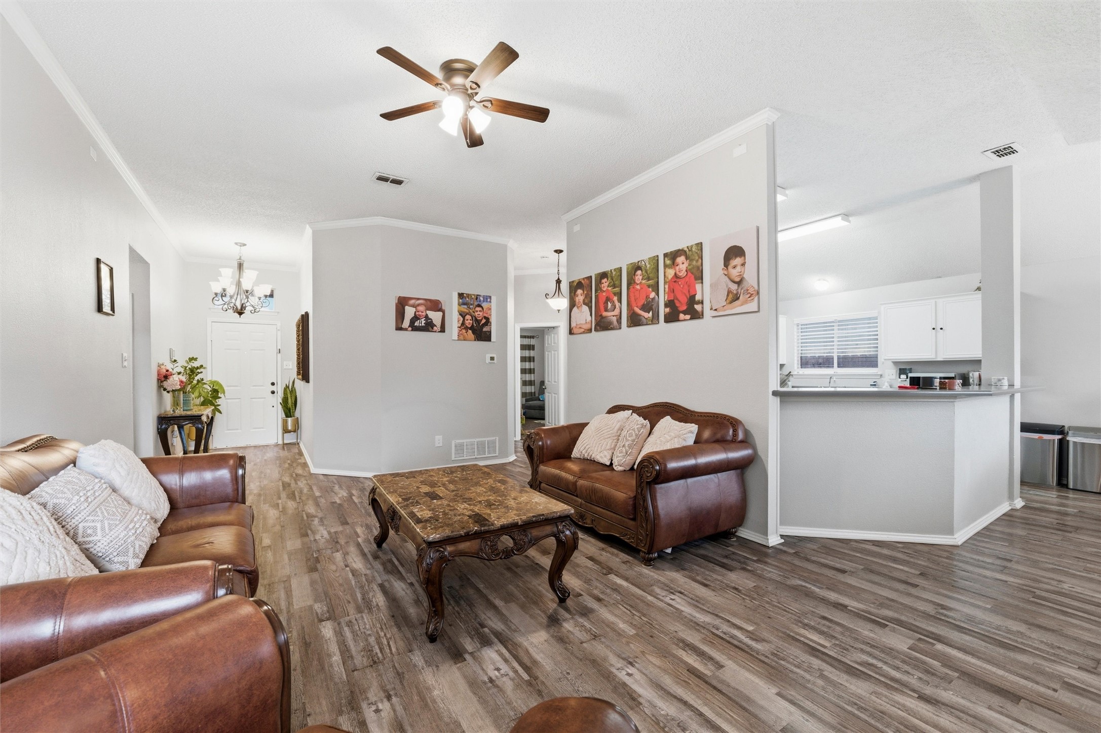 806 Bray Street Cedar Hill TX 75104