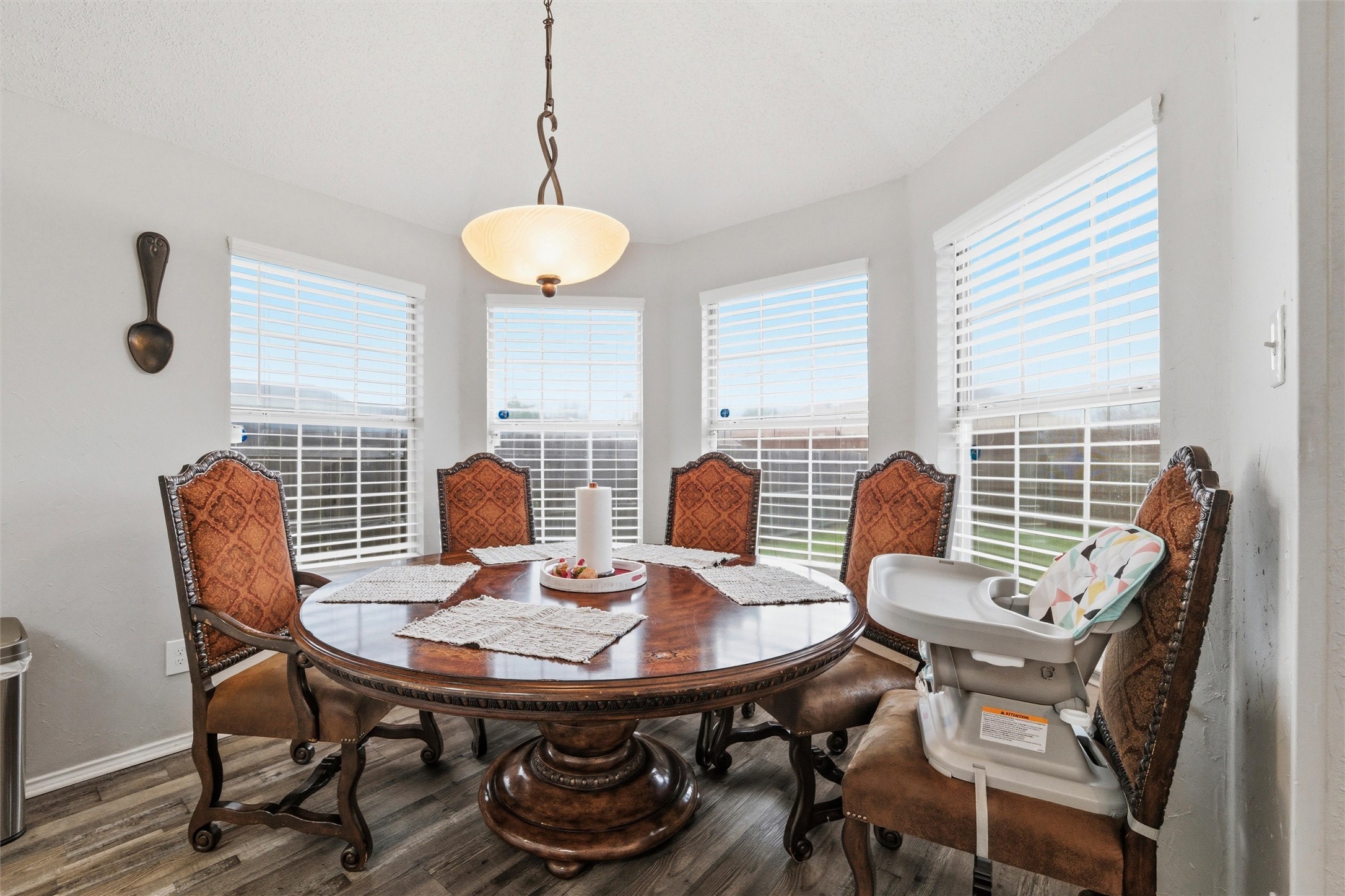 806 Bray Street Cedar Hill TX 75104