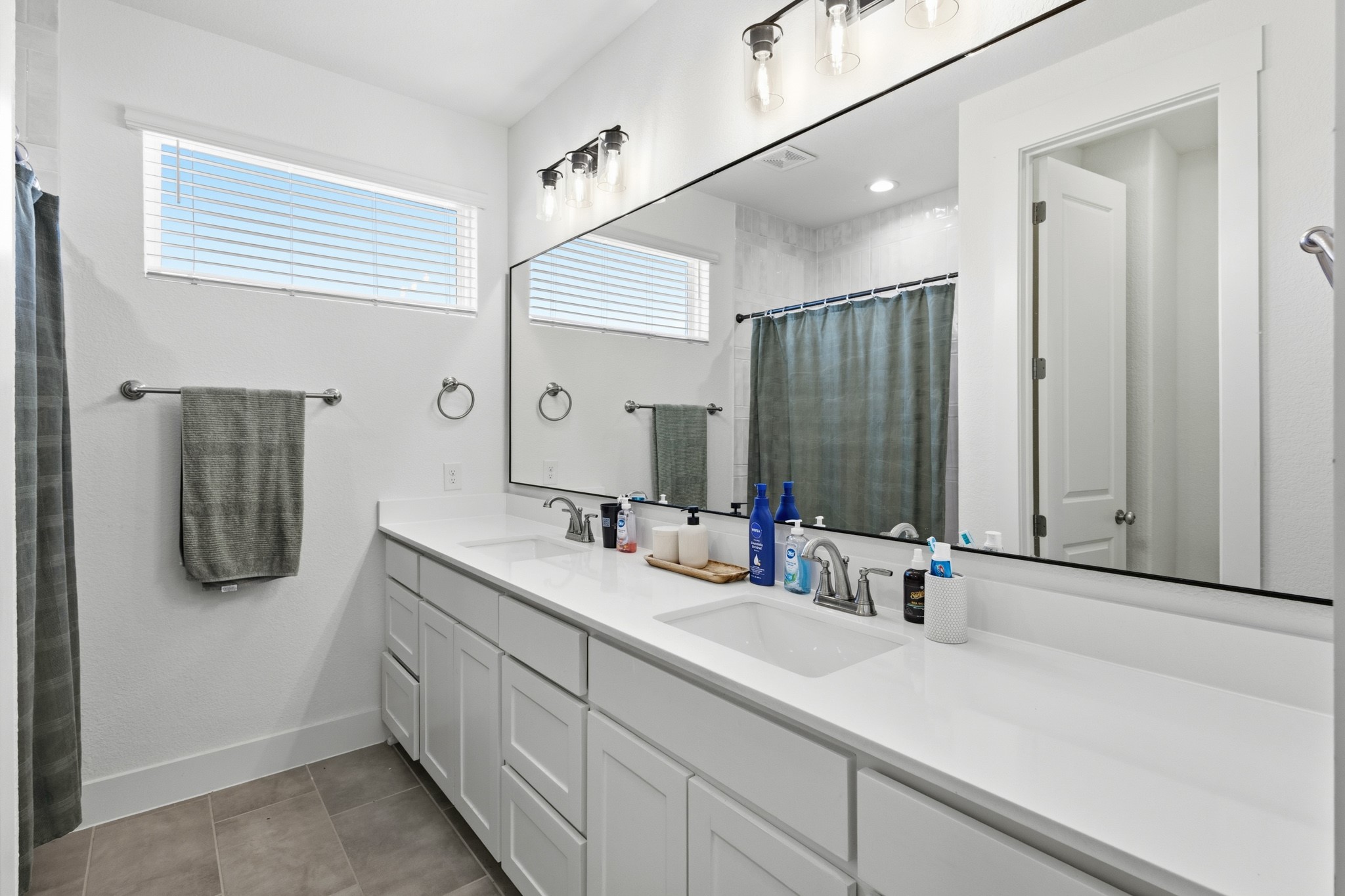 3121 Katrina Run Midlothian TX 76065