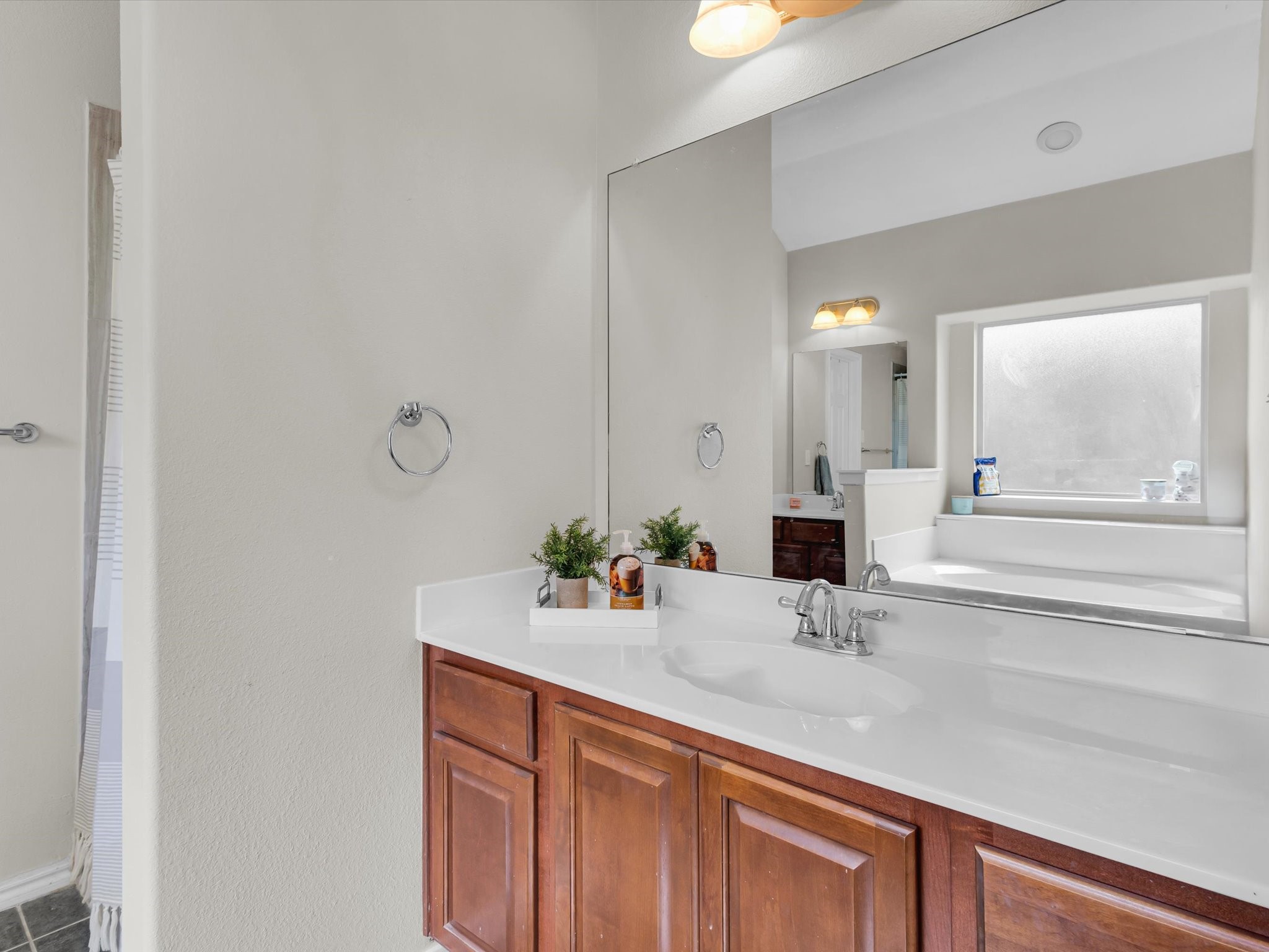205 King George Road Ponder TX 76259