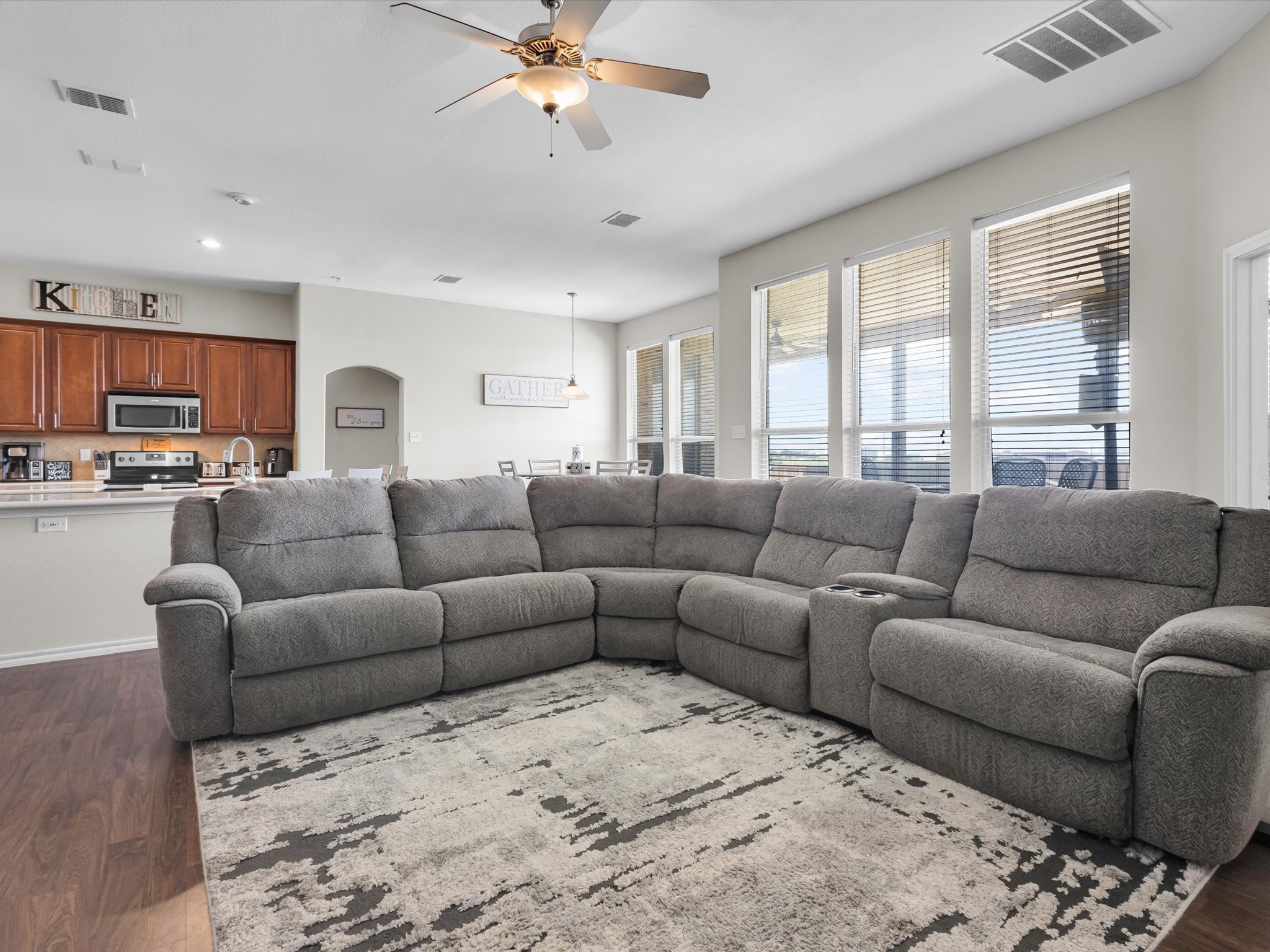 205 King George Road Ponder TX 76259