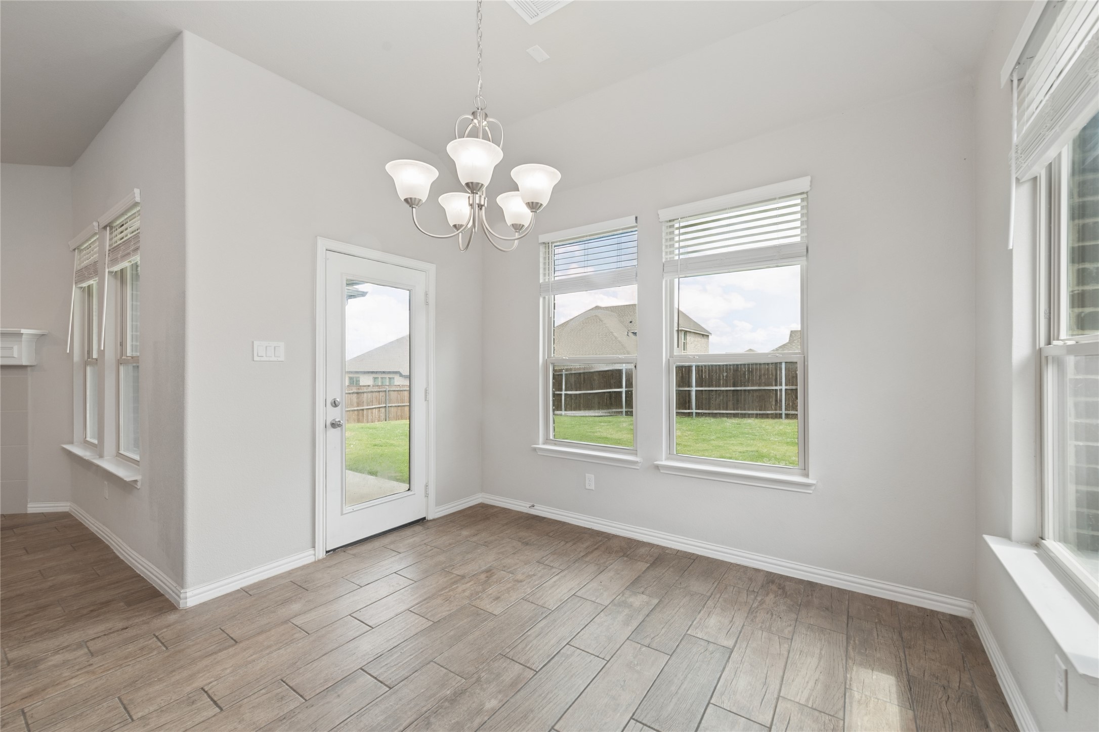 535 Hillcrest Circle Justin TX 76247
