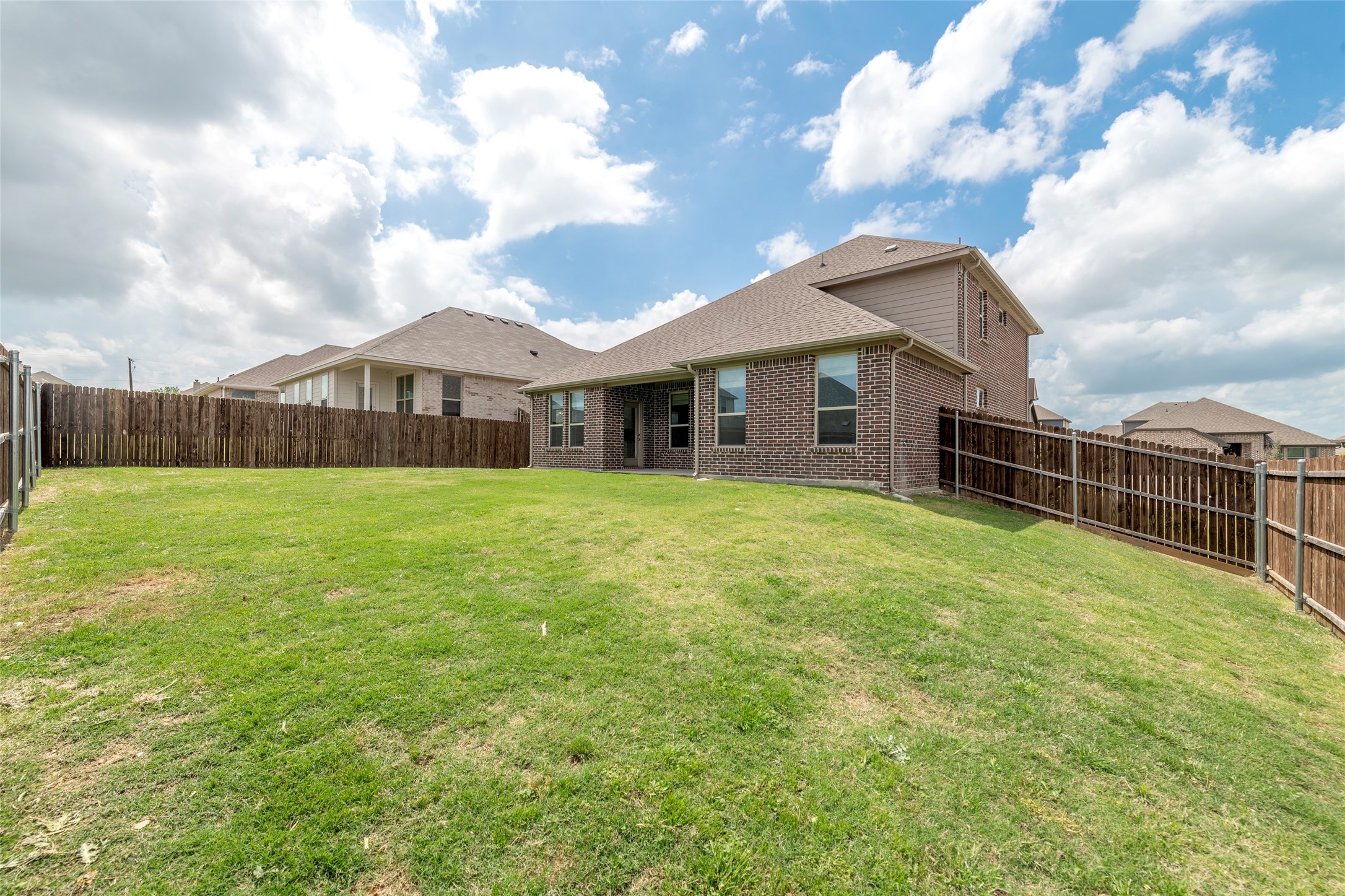 535 Hillcrest Circle Justin TX 76247