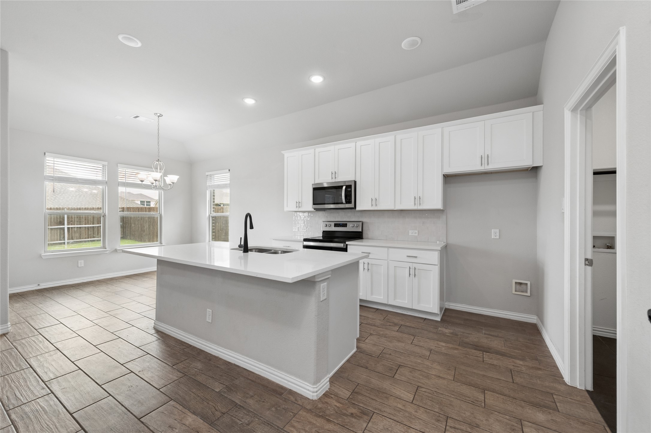 535 Hillcrest Circle Justin TX 76247