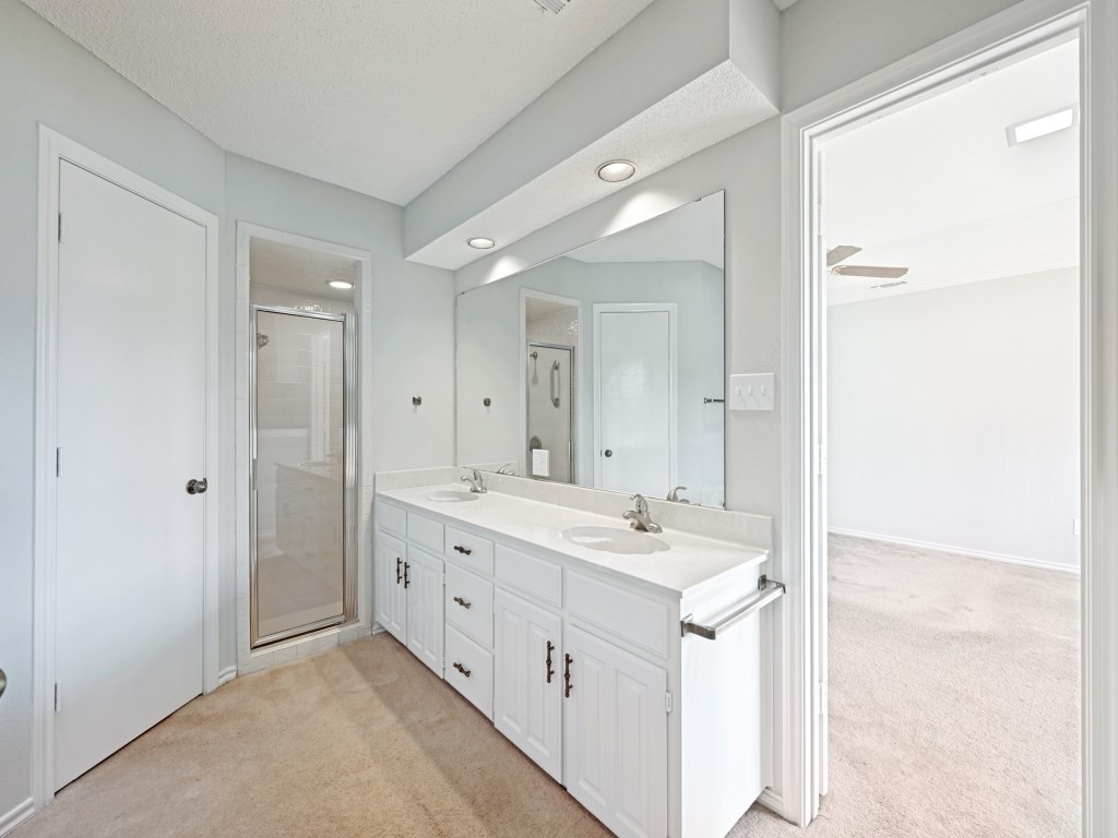 1702 Dickerson Drive Pantego TX 76013
