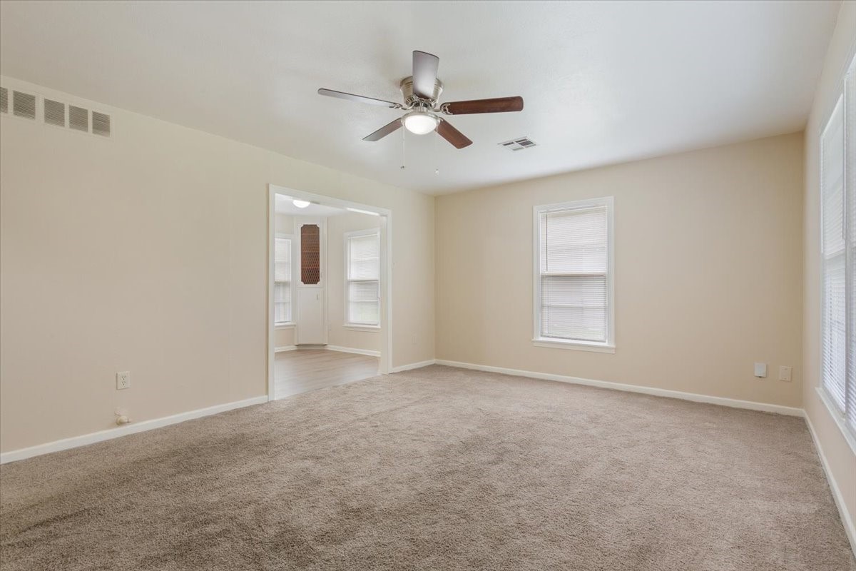 212 Avenue E Lacy Lakeview TX 76705