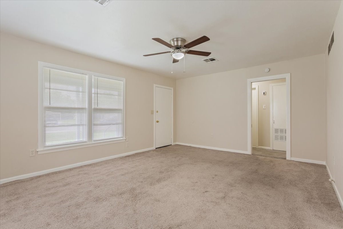 212 Avenue E Lacy Lakeview TX 76705