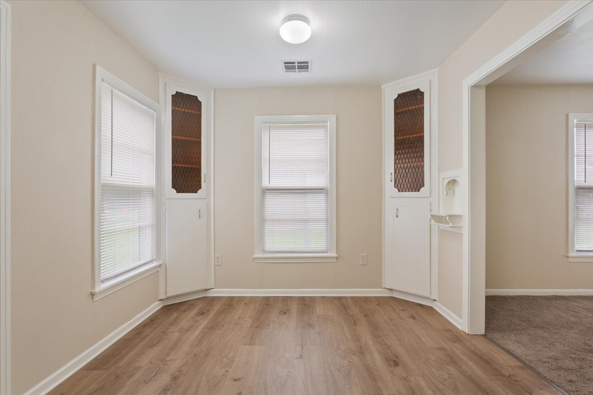 212 Avenue E Lacy Lakeview TX 76705