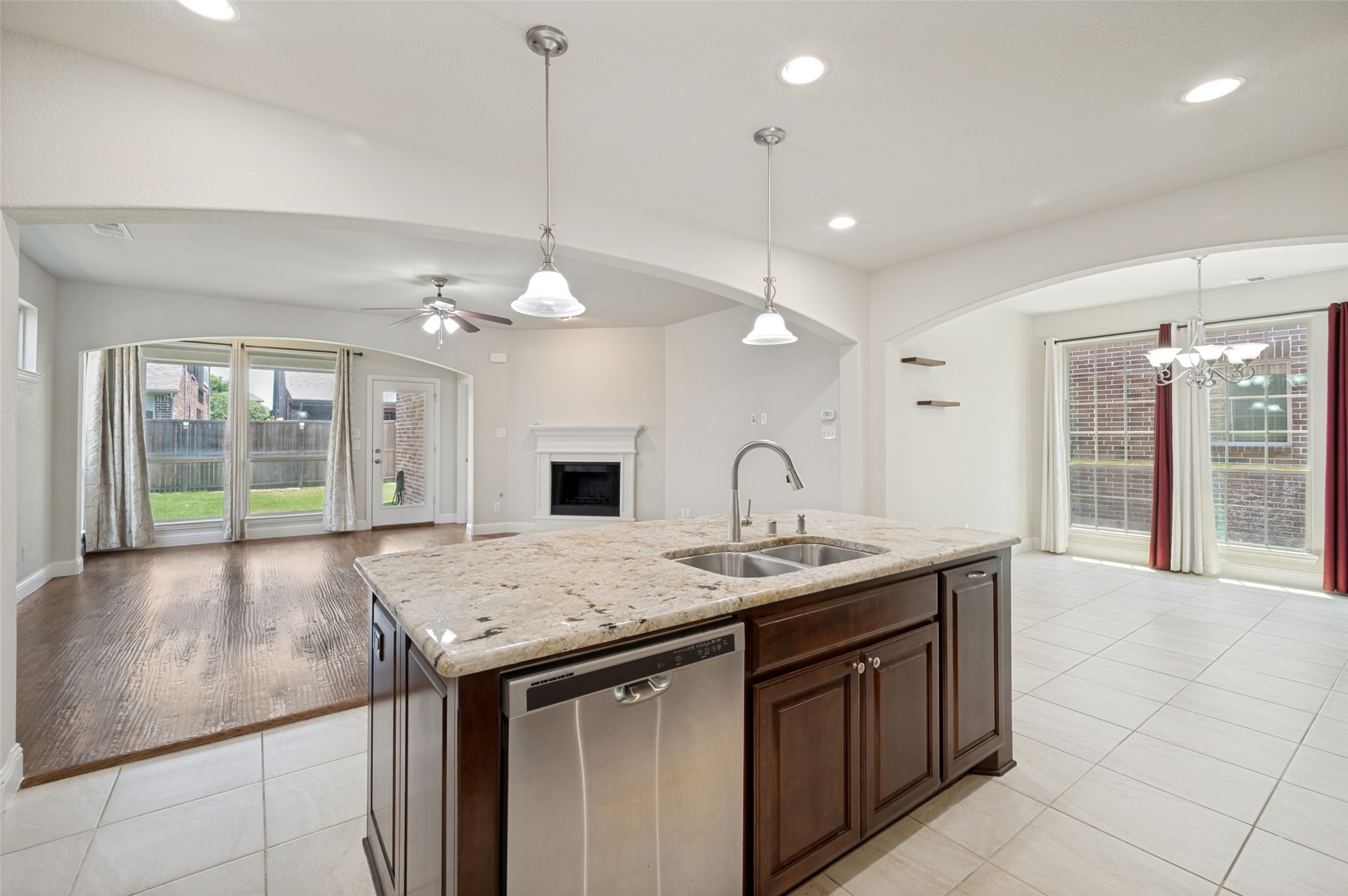 401 Palamedes Street Lewisville TX 75056