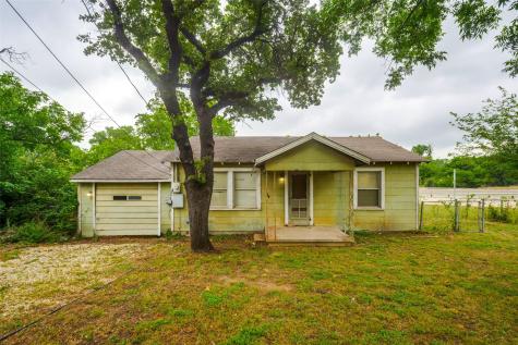 1202 Lindsey Street Denton TX 76205