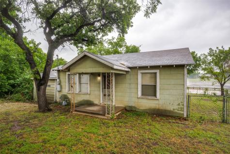 1202 Lindsey Street Denton TX 76205