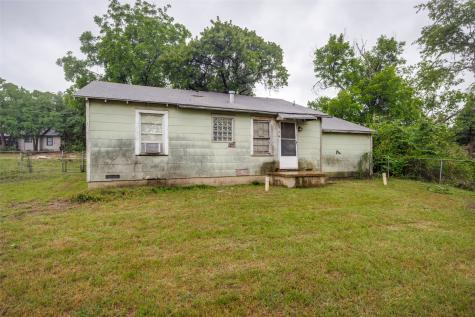 1202 Lindsey Street Denton TX 76205