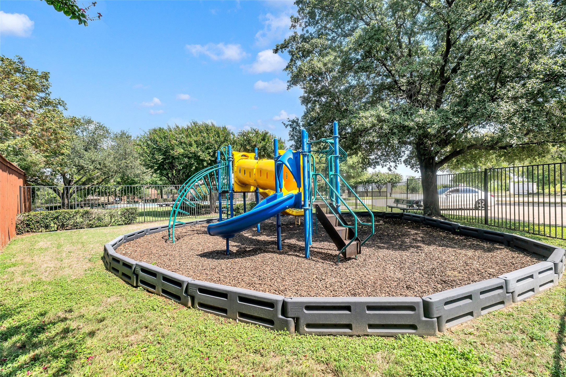 5237 Bedfordshire Drive Fort Worth TX 76135