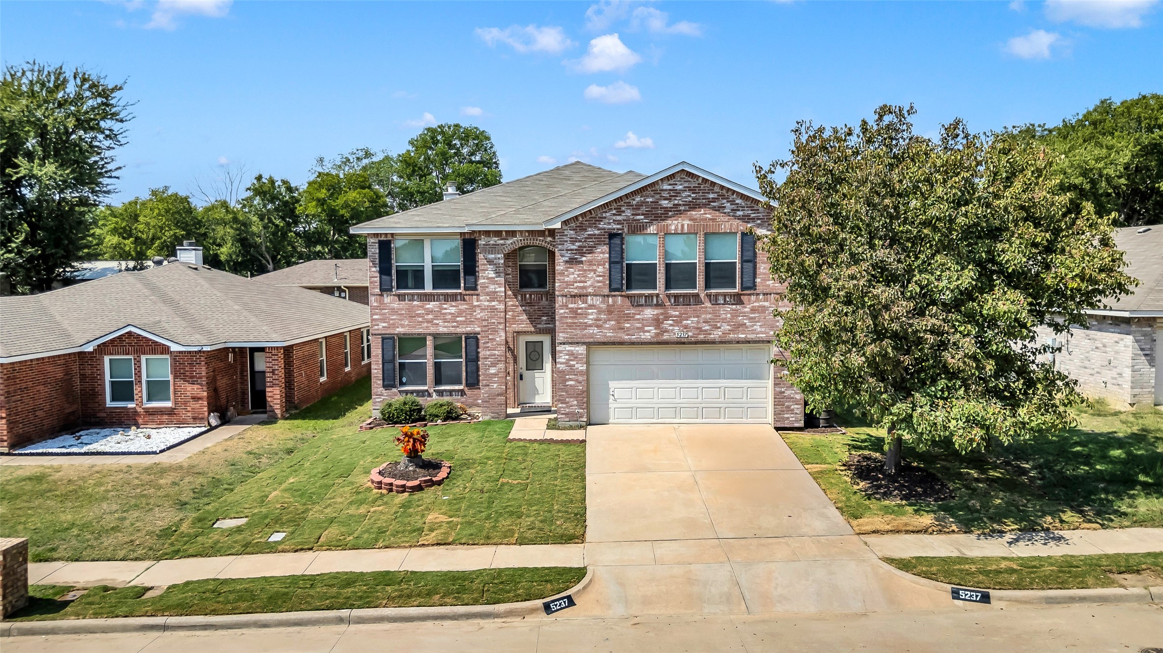 5237 Bedfordshire Drive Fort Worth TX 76135