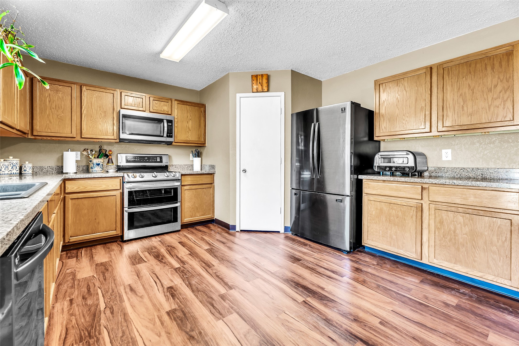 5237 Bedfordshire Drive Fort Worth TX 76135