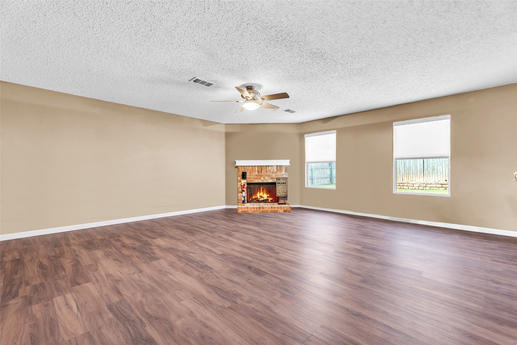 5237 Bedfordshire Drive Fort Worth TX 76135