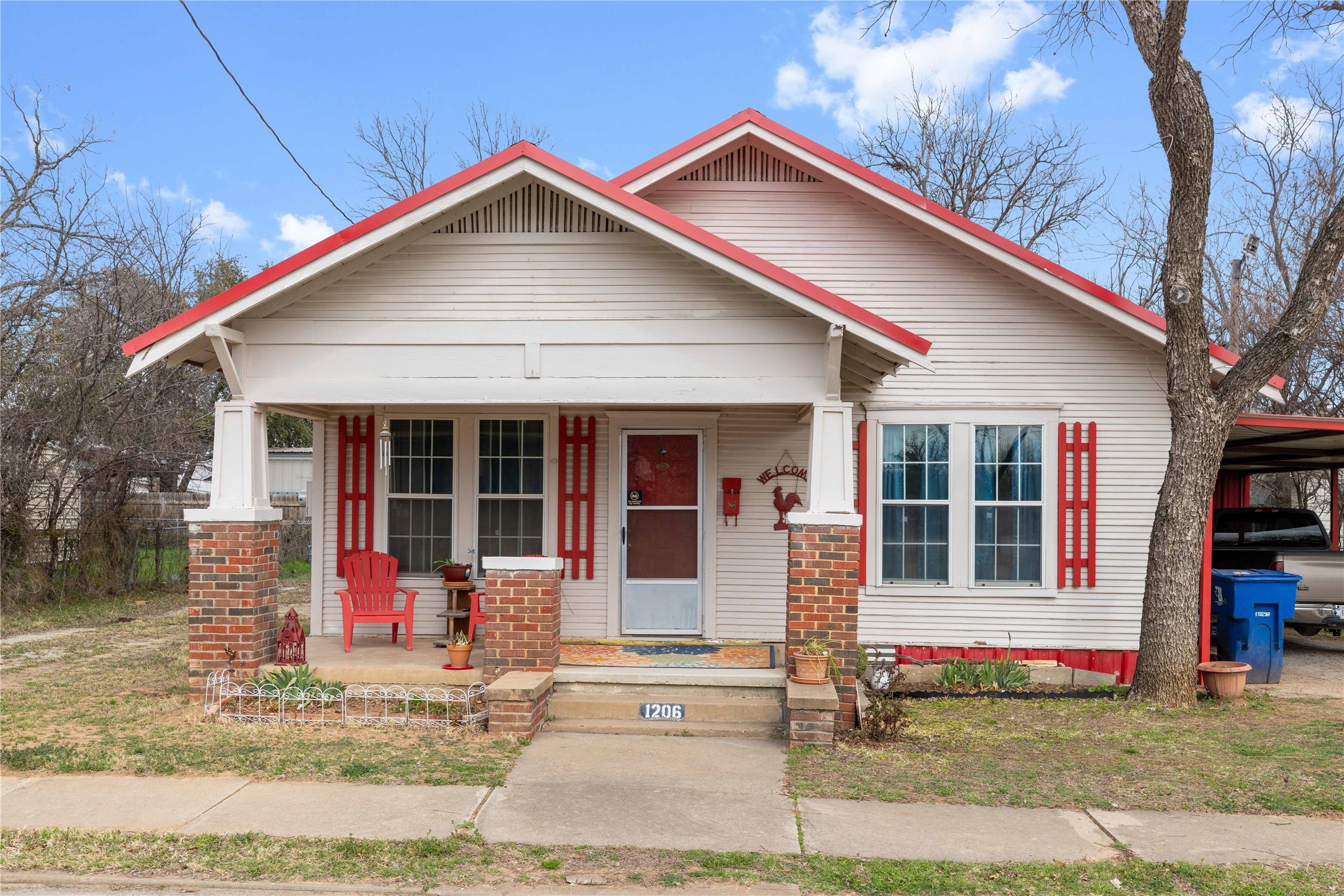 1206 8th Street Brownwood TX 76802