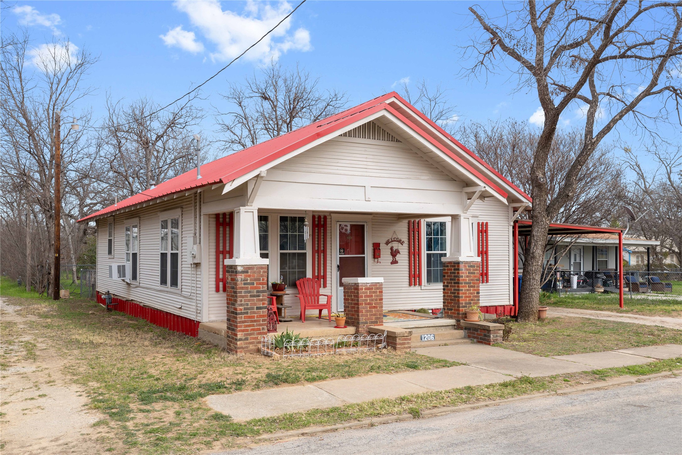 1206 8th Street Brownwood TX 76802