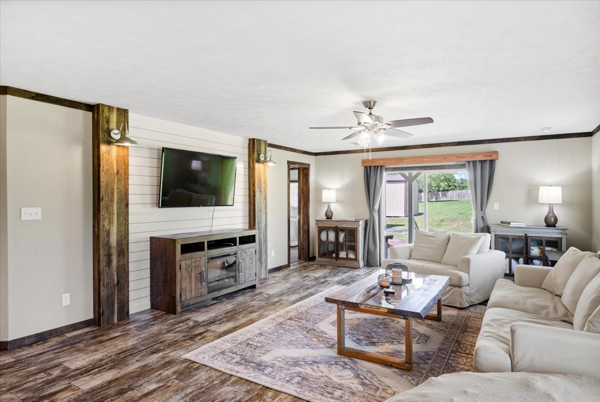 13511 County Road 1141 Tyler TX 75703