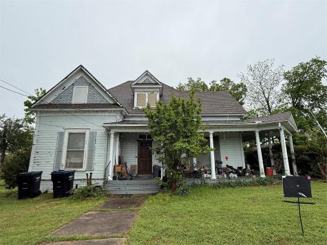 2213 Church Street Greenville TX 75401