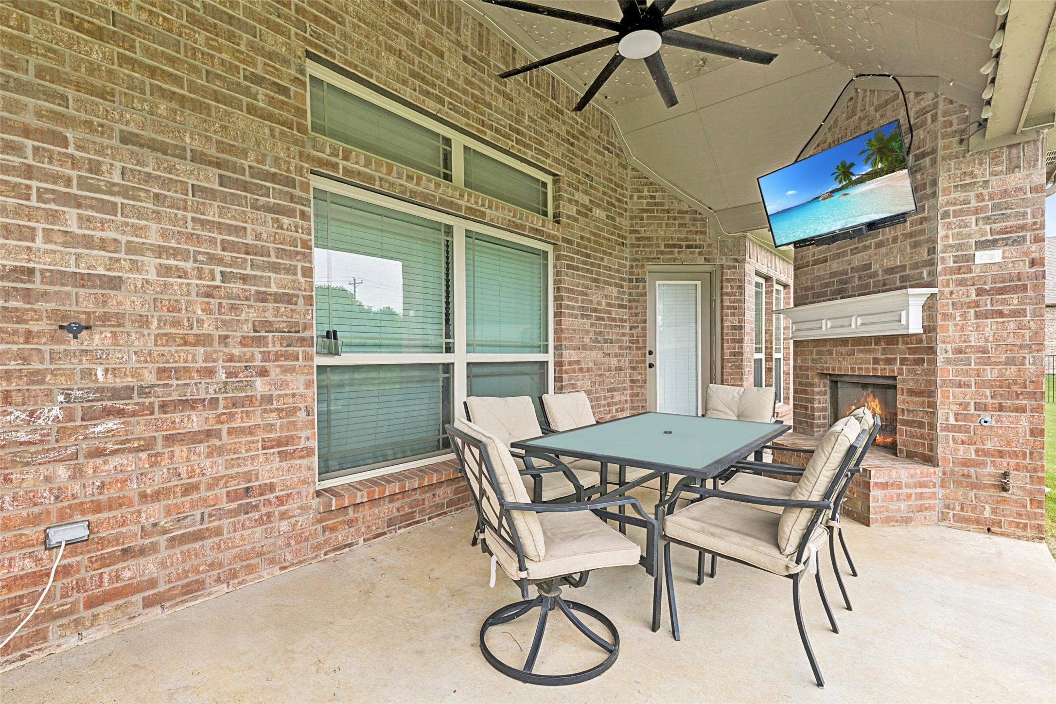 139 Las Colinas Trail Cross Roads TX 76227