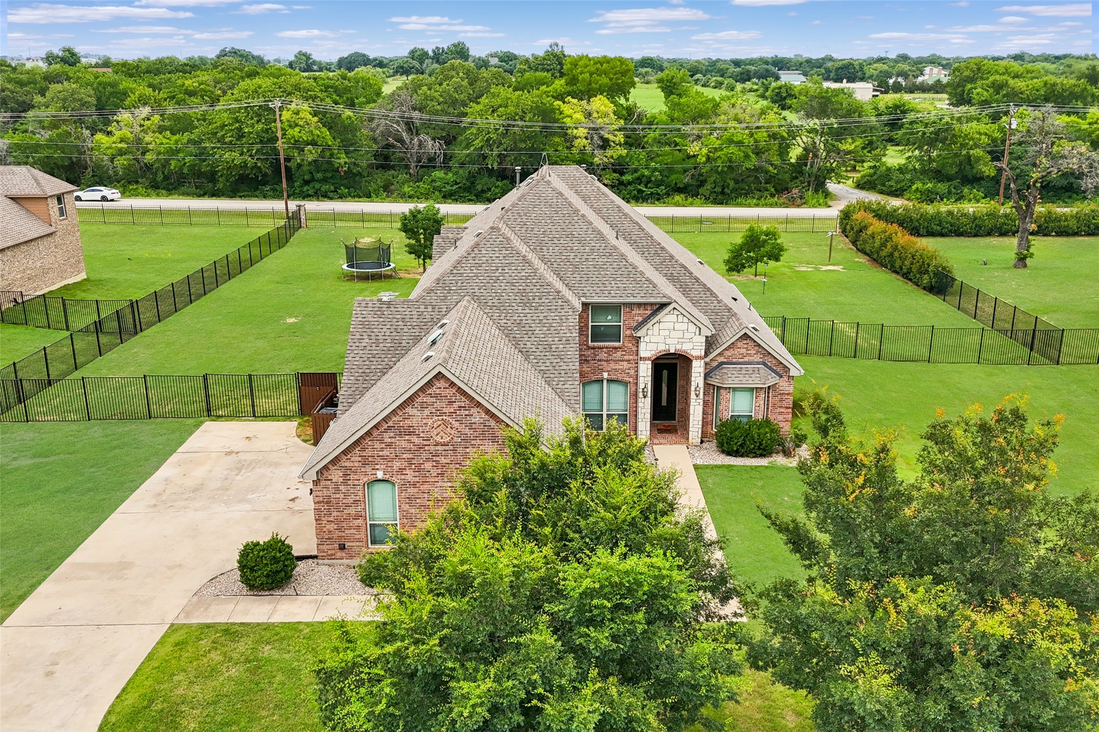 139 Las Colinas Trail Cross Roads TX 76227