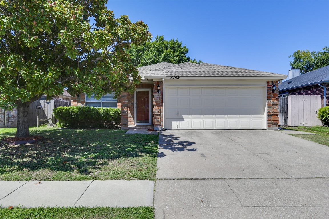 5108 Highbank Drive Arlington TX 76018