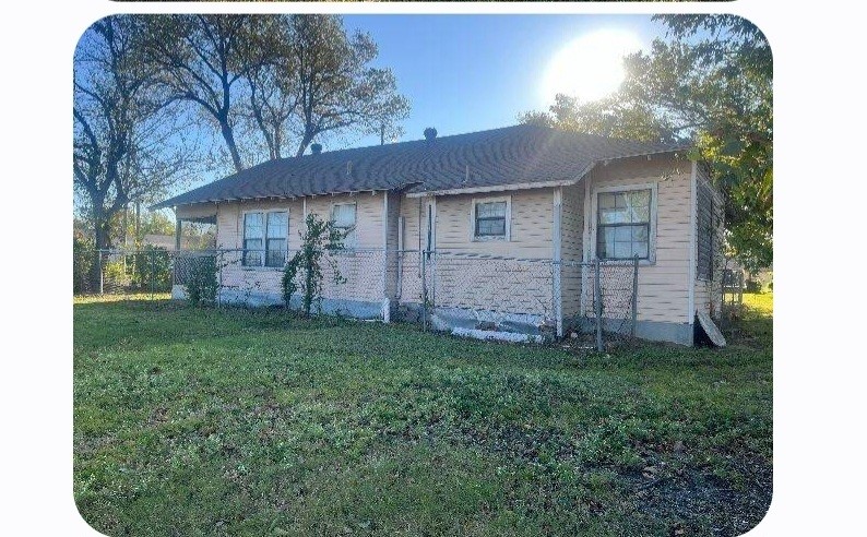 403 E Broad Street Forney TX 75126